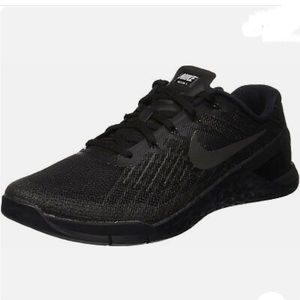 Nike Metcon 3 women size 9.5 black
